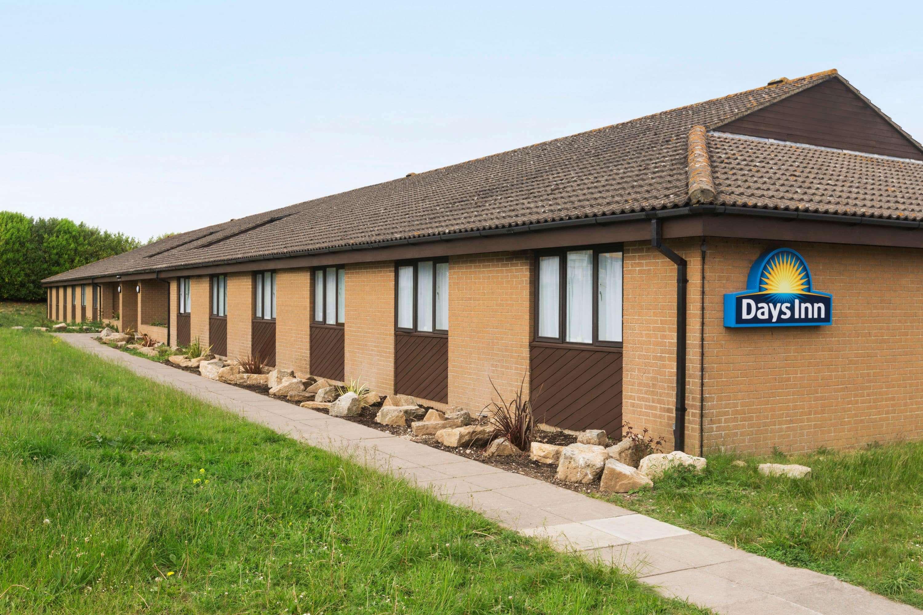 Days Inn Sutton Scotney South Exterior photo